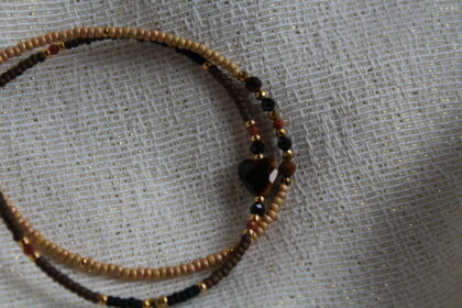 bransoletka podwójna z sercem z tygrysiego oka