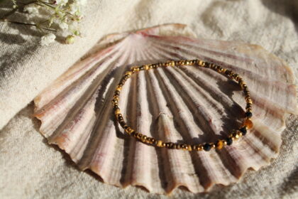 bransoletka na gumce z tygyrsim okiem brąz