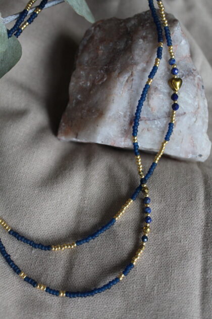 naszyjnik z kamieniami naturalnymi lapis lazuli