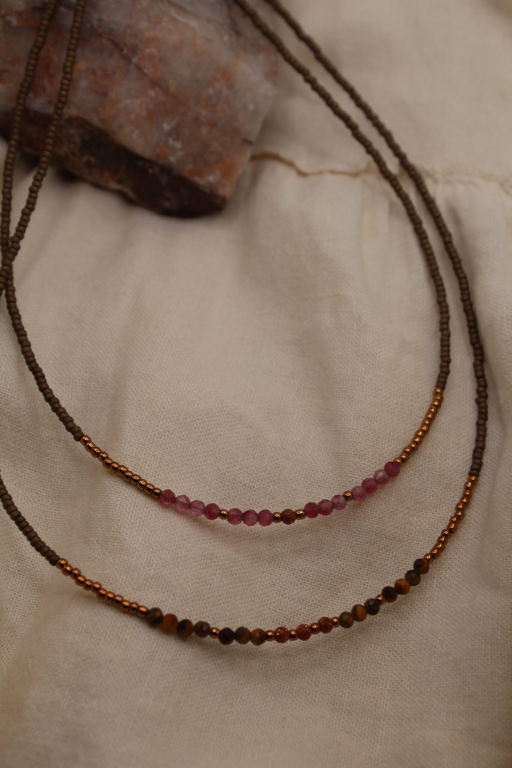 NASZYJNIK z różowym turmalinem